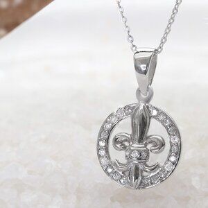 Fleur de Lis 925 Sterling Silver Pendant, Sophisticated Pendant Heritage